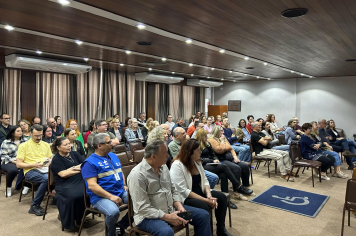ISSBLU promove palestra sobre aposentadoria e qualidade de vida para servidores públicos